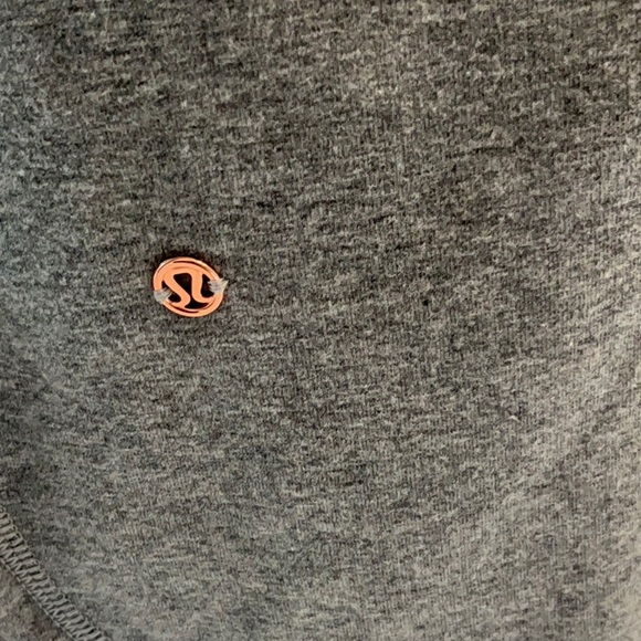 Lululemon Gray Sweatshirt V-neck size 6 - Picture 5 of 7